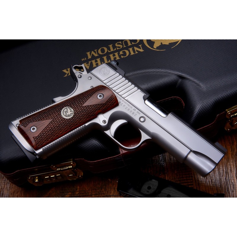 Pistolet Nighthawk Custom 1911 commander bull commander